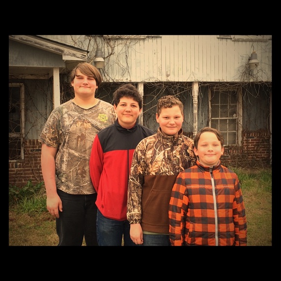 Meet your Posher, Elizabeth - Picture 1 of 1